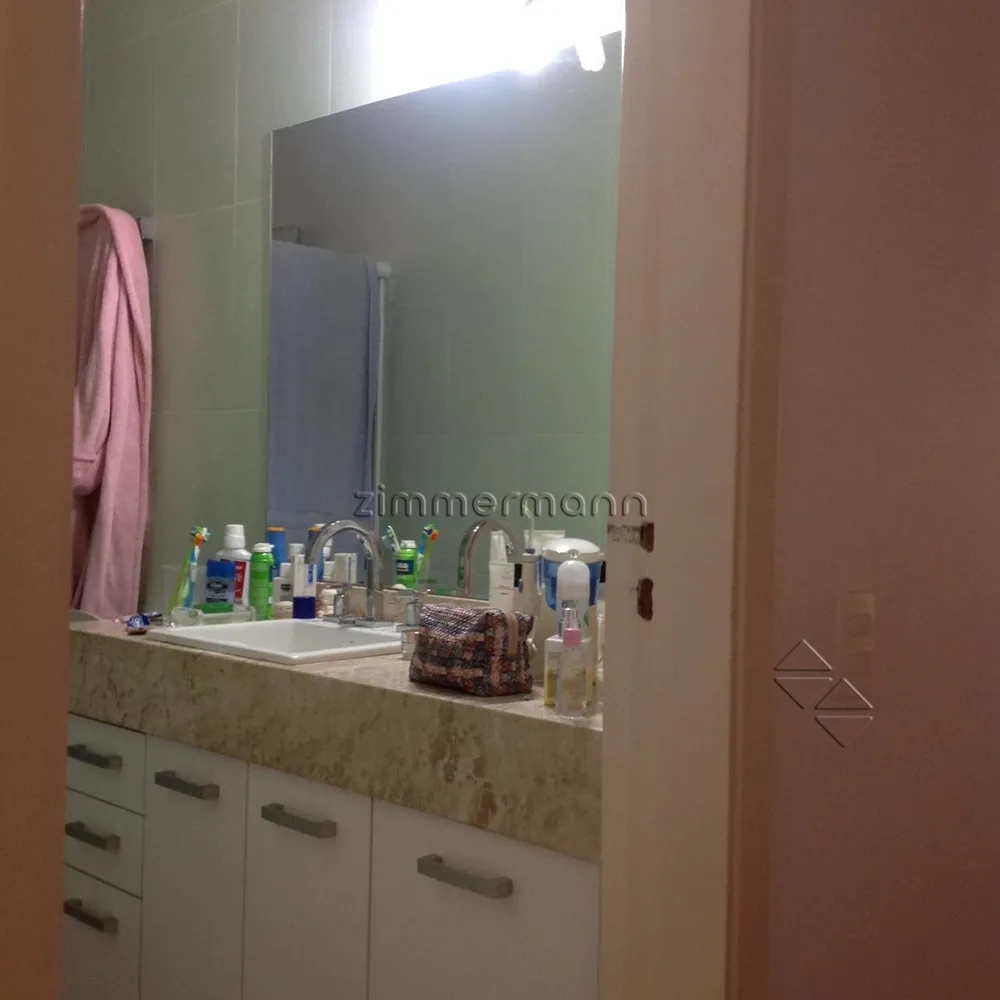 Apartamento, 3 quartos, 228 m² - Foto 1