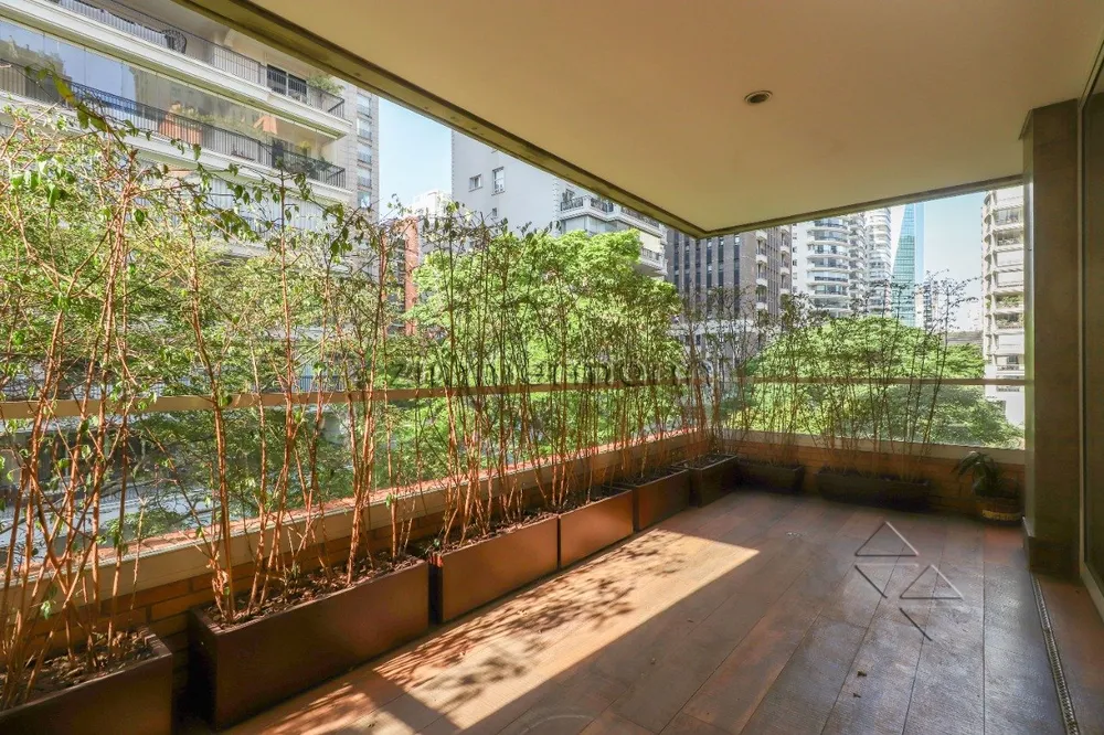 Apartamento, 2 quartos, 240 m² - Foto 2