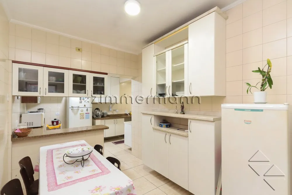 Casa, 3 quartos, 227 m² - Foto 4