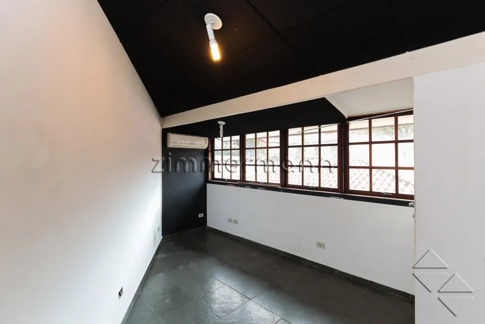 Casa, 3 quartos, 227 m² - Foto 1