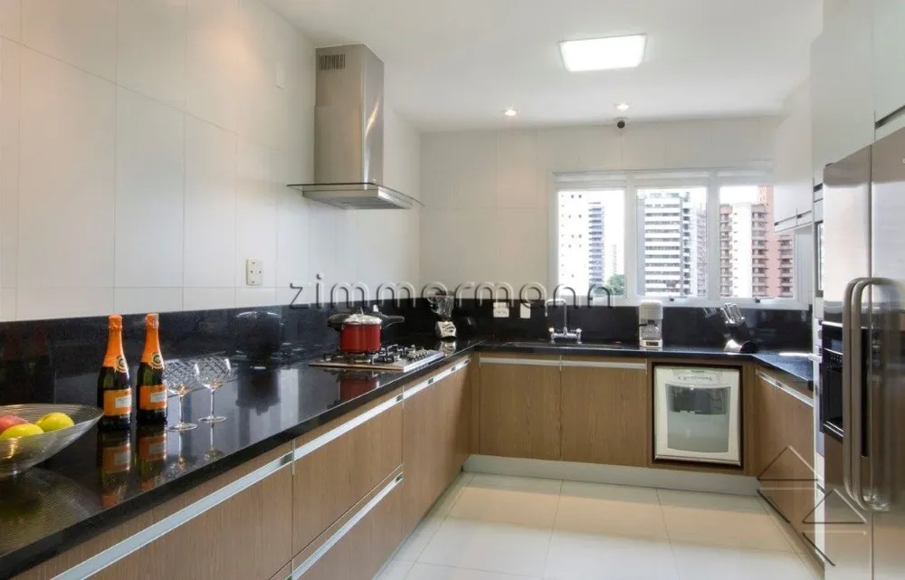 Apartamento, 4 quartos, 385 m² - Foto 1