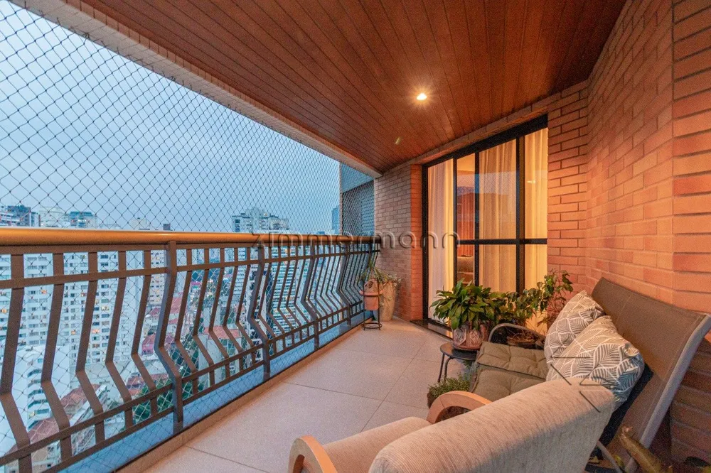Apartamento, 3 quartos, 210 m² - Foto 1