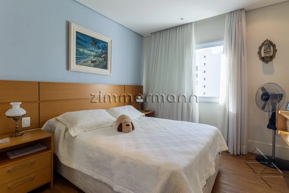 Apartamento, 3 quartos, 130 m² - Foto 1
