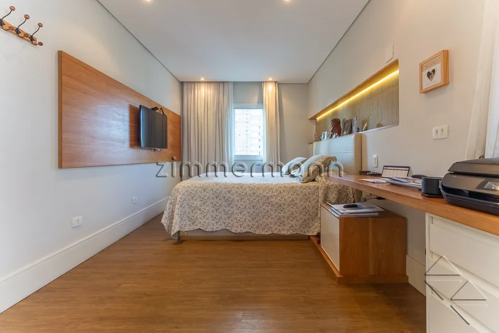 Apartamento, 3 quartos, 130 m² - Foto 4