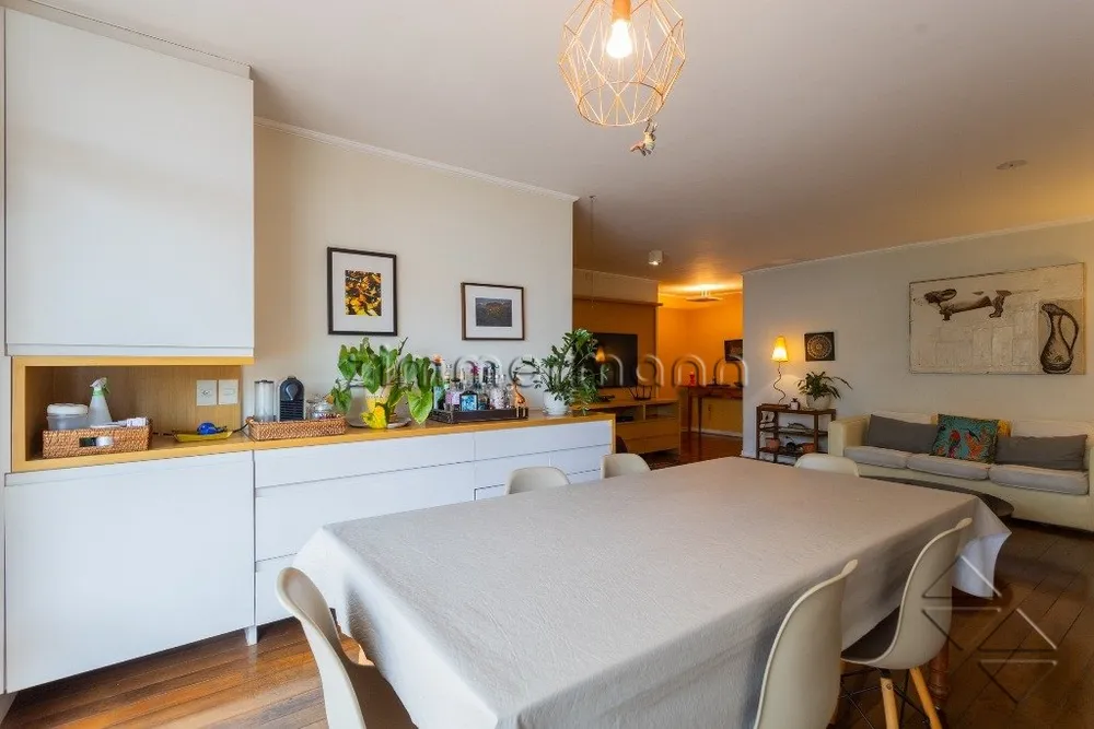 Apartamento, 3 quartos, 142 m² - Foto 3