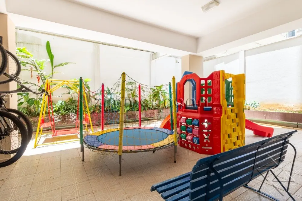 Loteamento e Condomínio, 300 m² - Foto 1