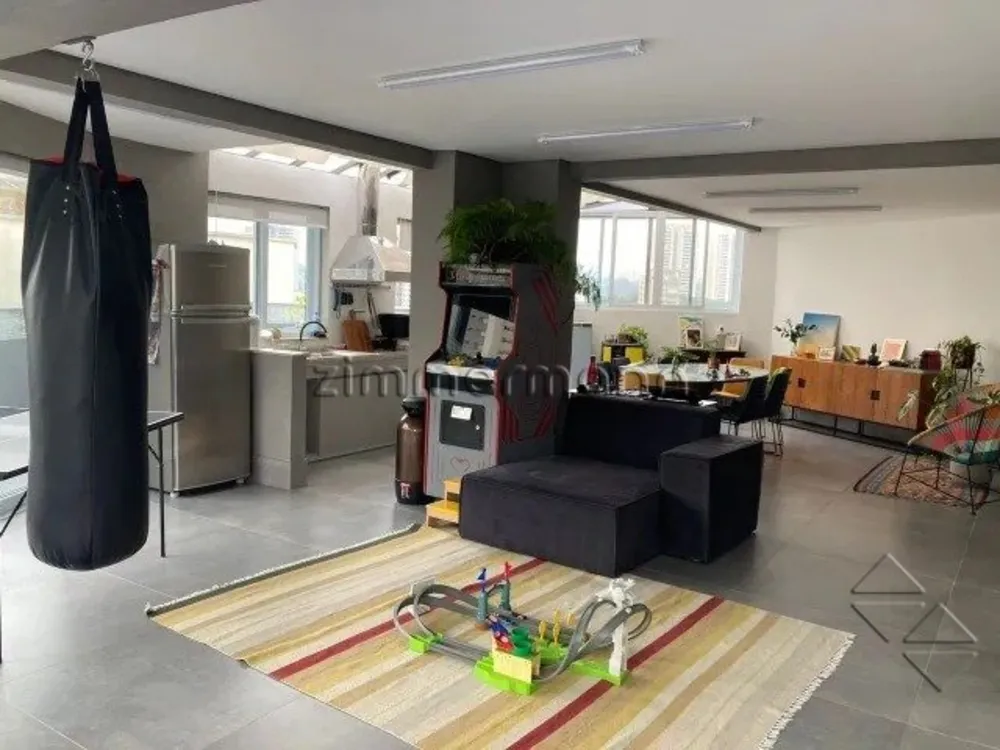 Cobertura, 3 quartos, 240 m² - Foto 1
