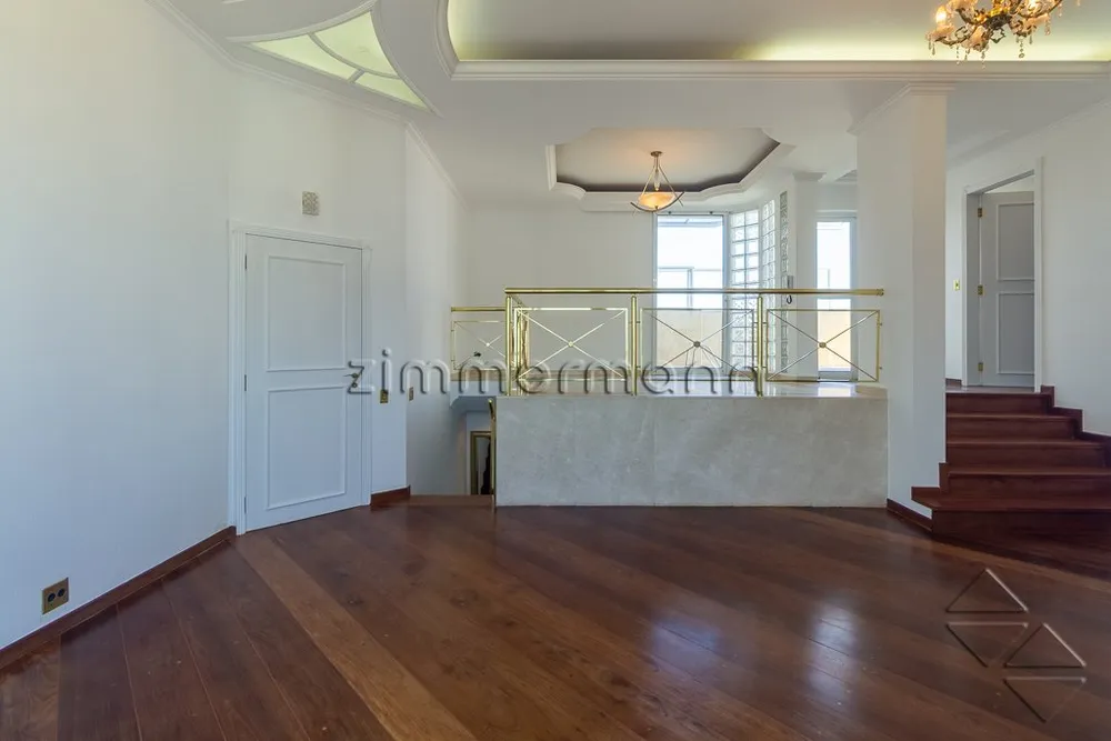 Cobertura, 3 quartos, 222 m² - Foto 1