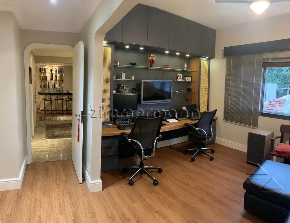 Apartamento, 4 quartos, 310 m² - Foto 1