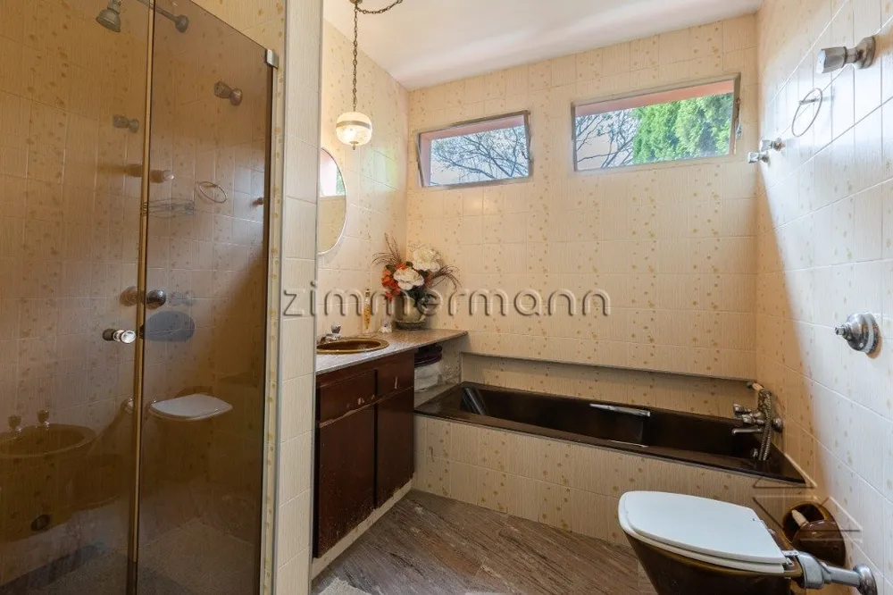 Casa, 5 quartos, 326 m² - Foto 1