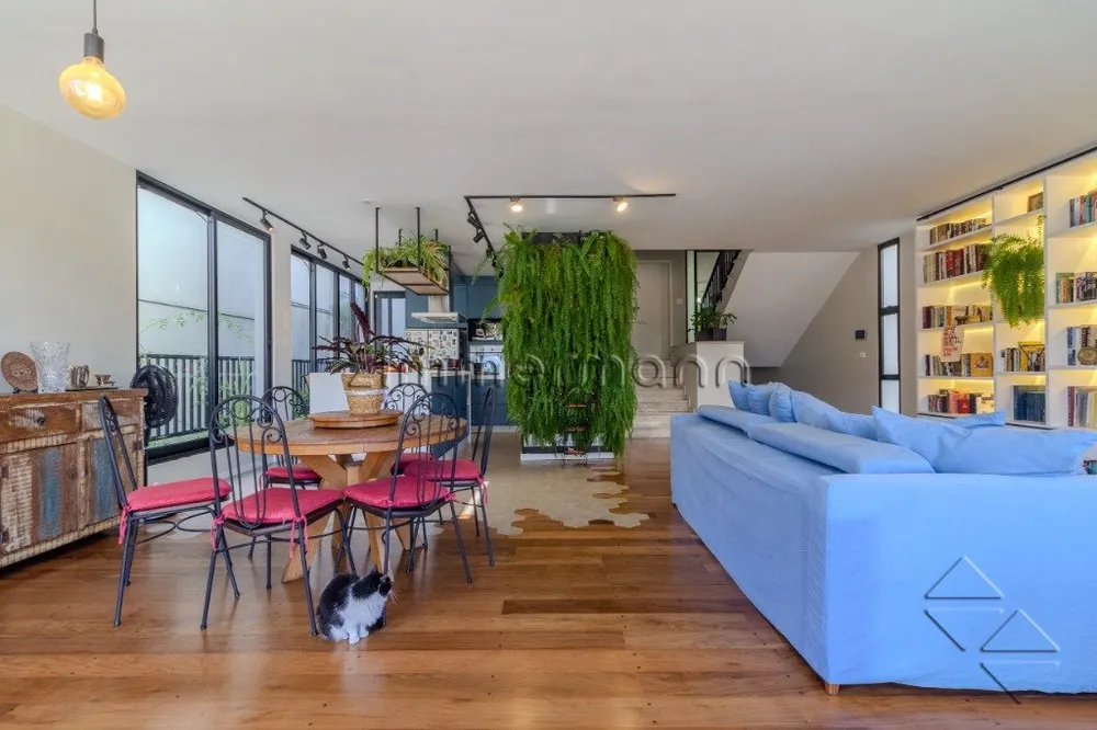Casa, 4 quartos, 379 m² - Foto 1