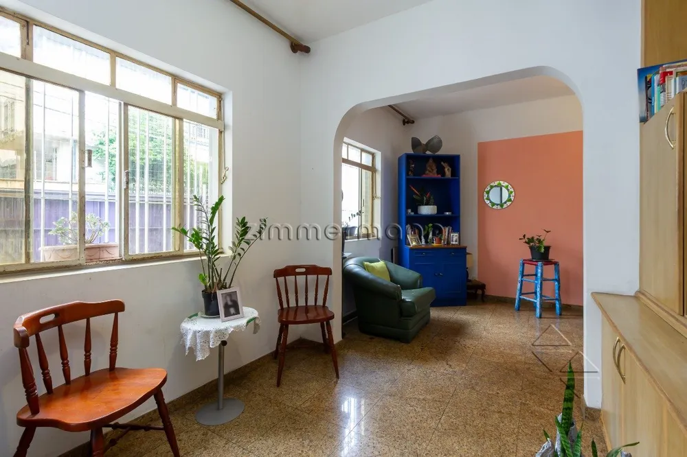 Casa, 5 quartos, 200 m² - Foto 1