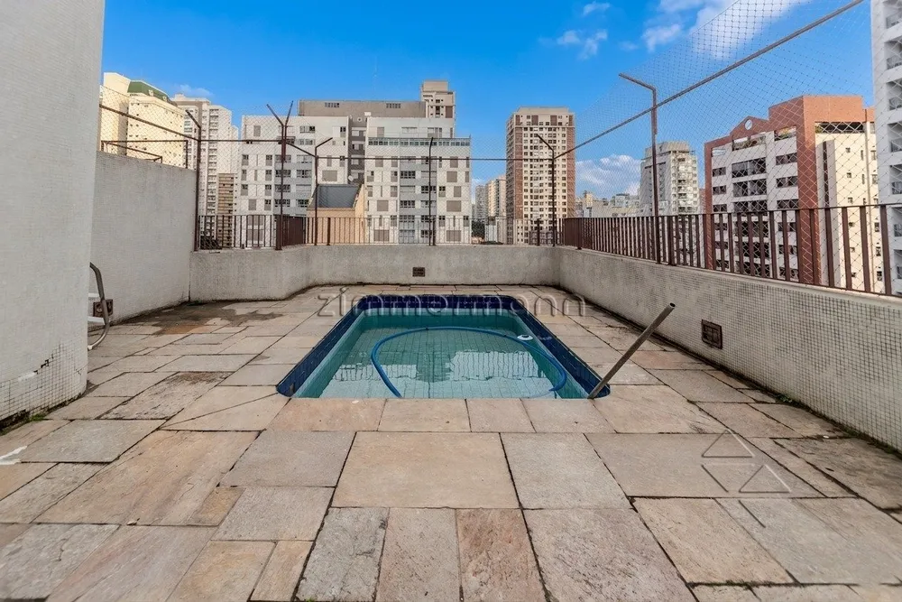 Cobertura, 3 quartos, 238 m² - Foto 2