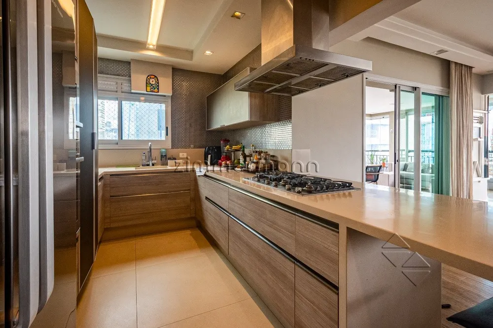 Apartamento, 3 quartos, 224 m² - Foto 5