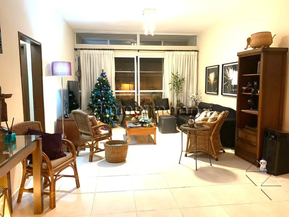 Apartamento, 3 quartos, 155 m² - Foto 1