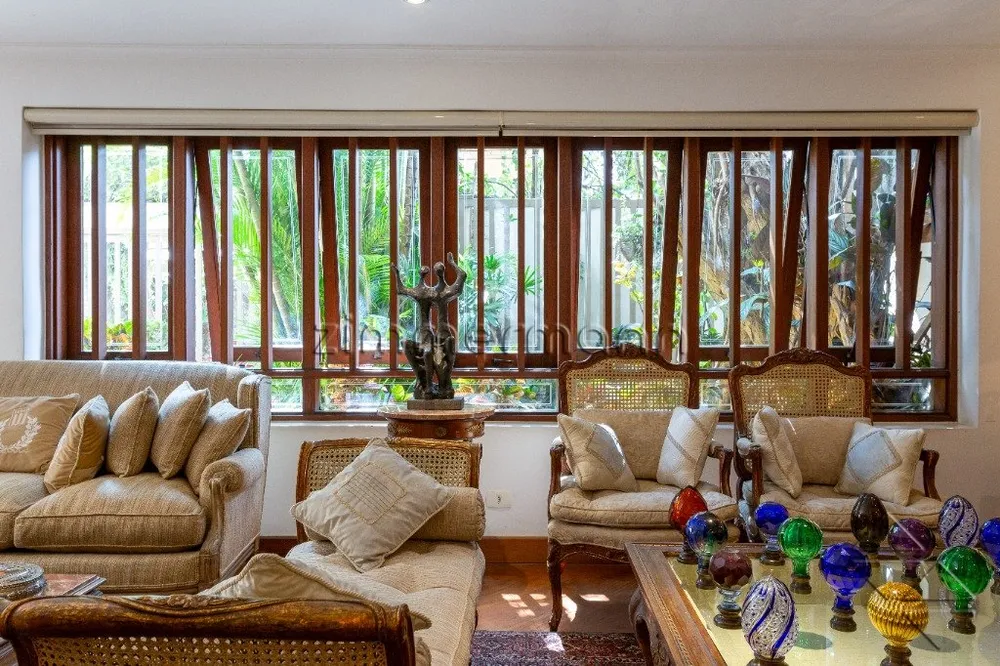 Casa, 4 quartos, 330 m² - Foto 4