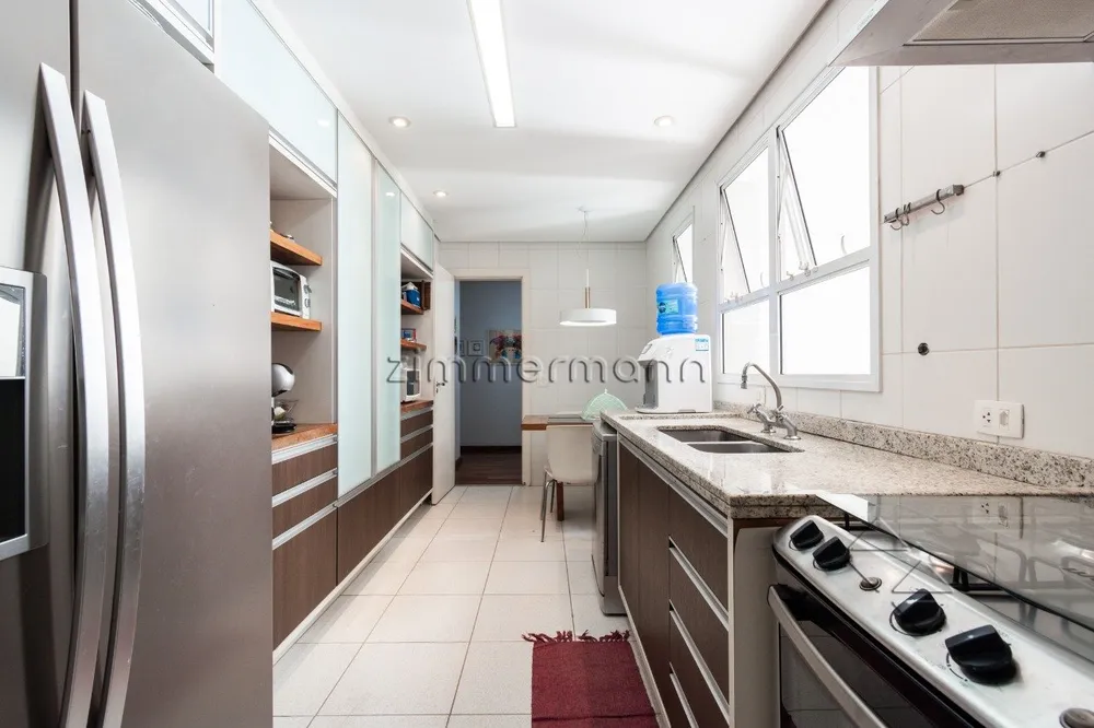 Apartamento, 4 quartos, 216 m² - Foto 9