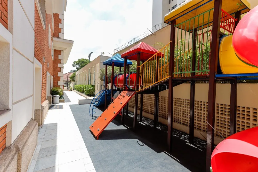 Apartamento, 4 quartos, 228 m² - Foto 1