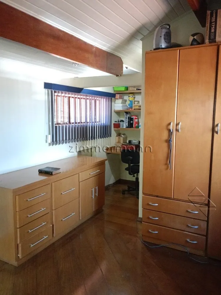 Casa, 7 quartos, 215 m² - Foto 8
