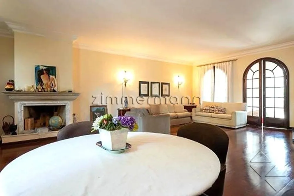 Casa, 4 quartos, 530 m² - Foto 1