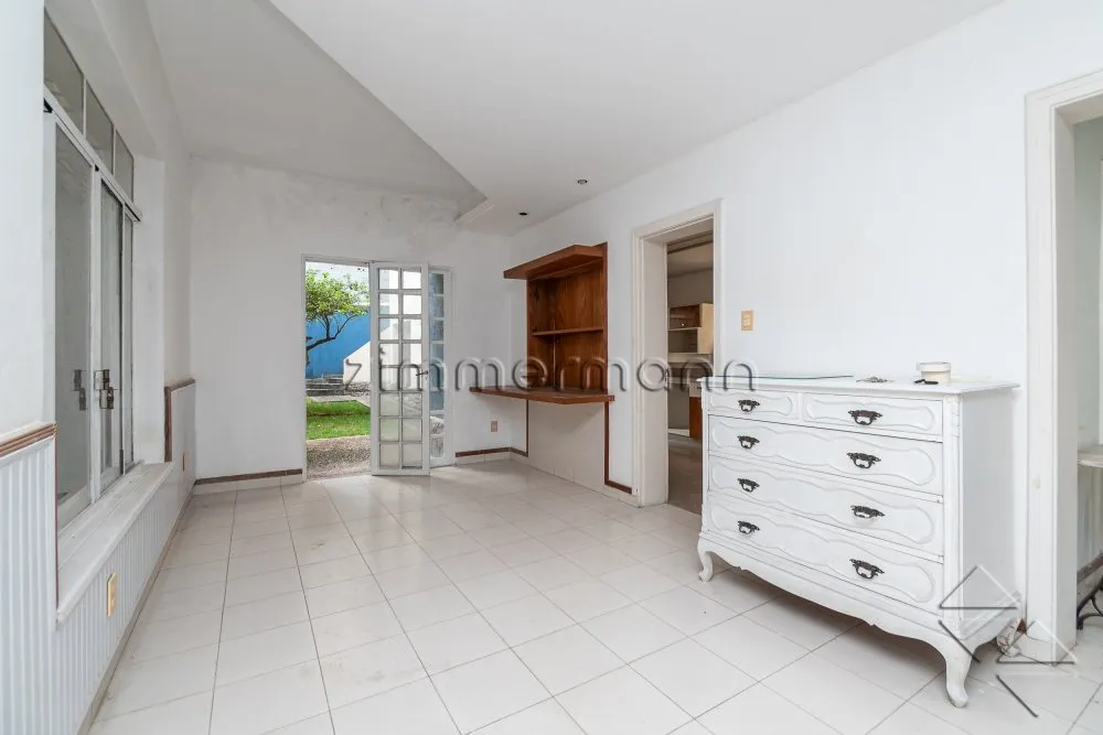 Casa, 3 quartos, 250 m² - Foto 3