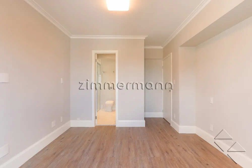 Cobertura, 3 quartos, 248 m² - Foto 4