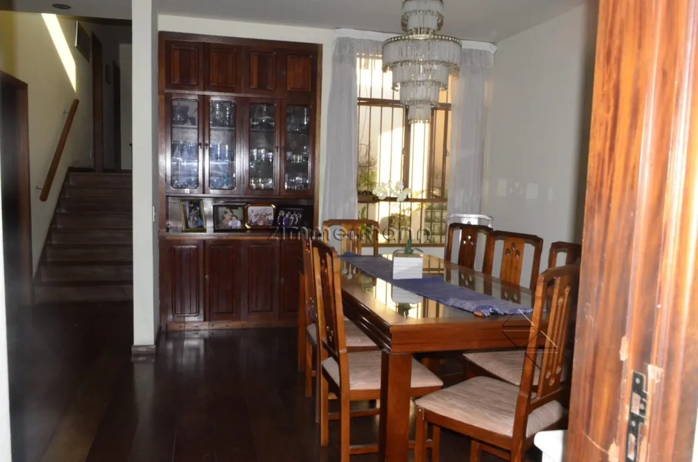 Casa, 4 quartos, 200 m² - Foto 6