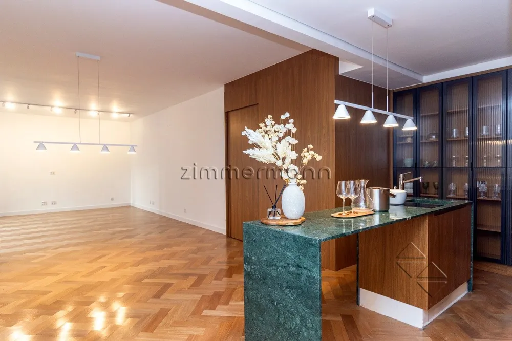 Apartamento, 3 quartos, 170 m² - Foto 2