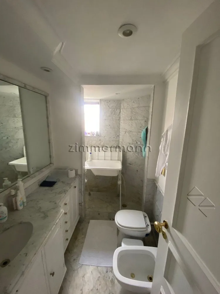 Apartamento, 3 quartos, 242 m² - Foto 5