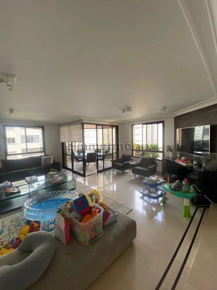 Apartamento, 3 quartos, 242 m² - Foto 12