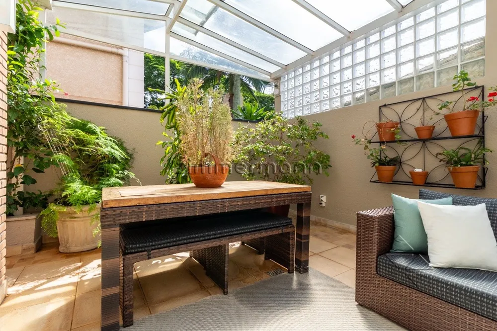 Casa, 4 quartos, 214 m² - Foto 1