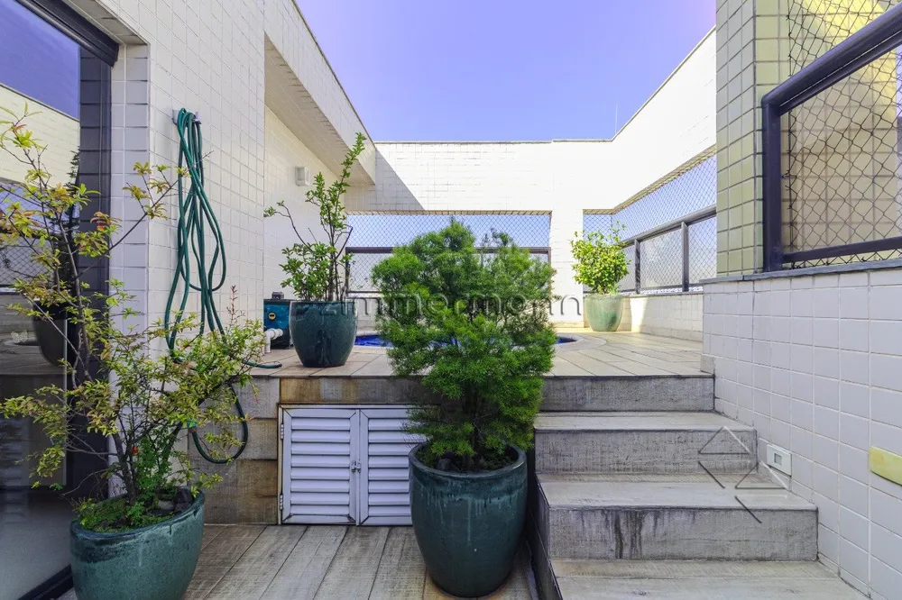 Cobertura, 4 quartos, 216 m² - Foto 1