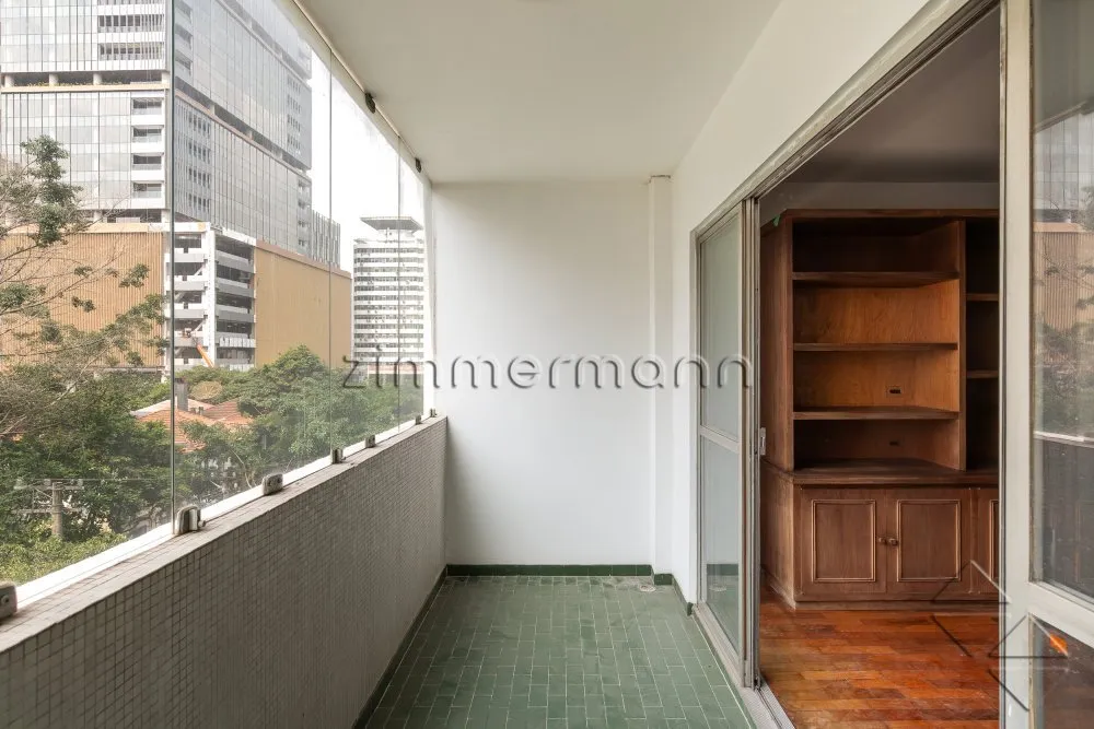 Apartamento, 3 quartos, 132 m² - Foto 2
