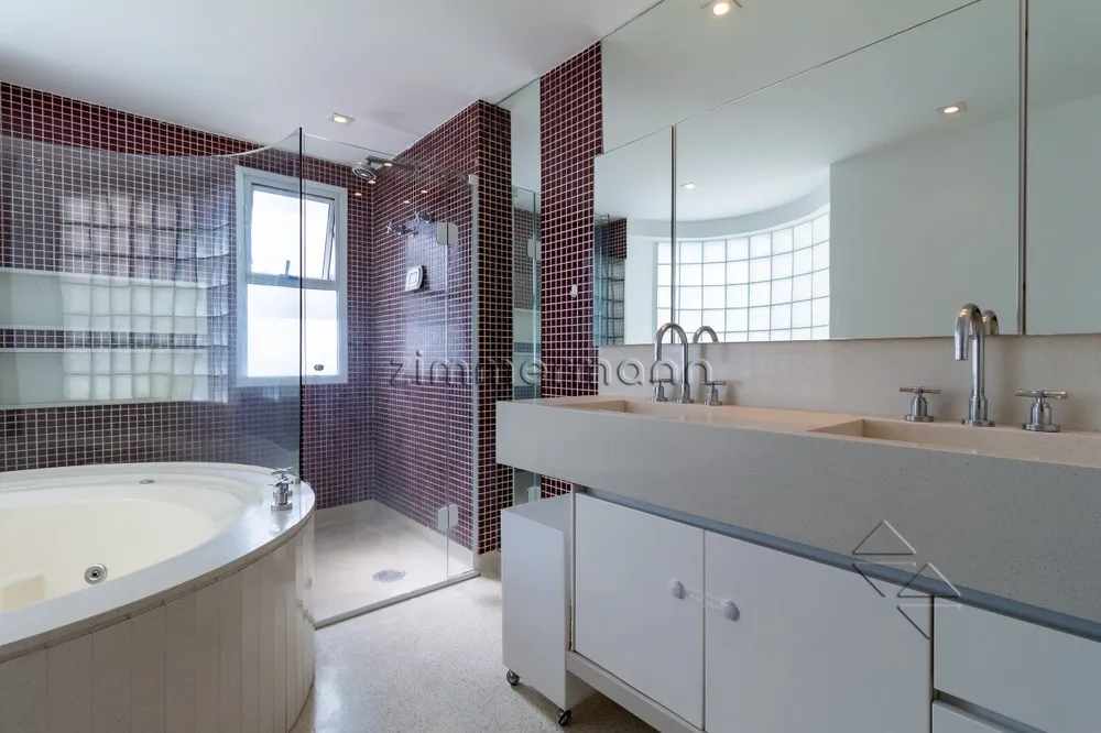 Apartamento, 4 quartos, 250 m² - Foto 1