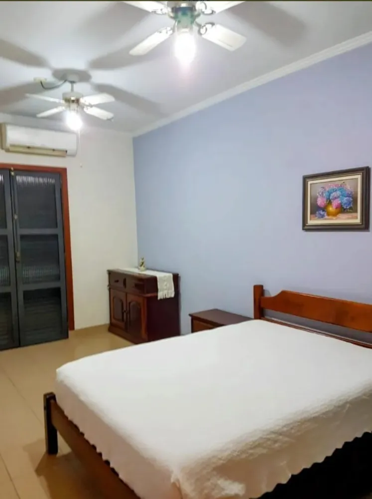Casa, 3 quartos, 215 m² - Foto 8
