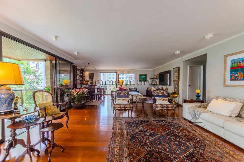 Apartamento, 3 quartos, 260 m² - Foto 2