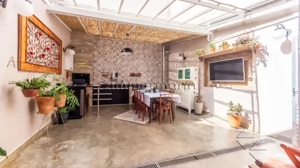 Casa, 3 quartos, 218 m² - Foto 2