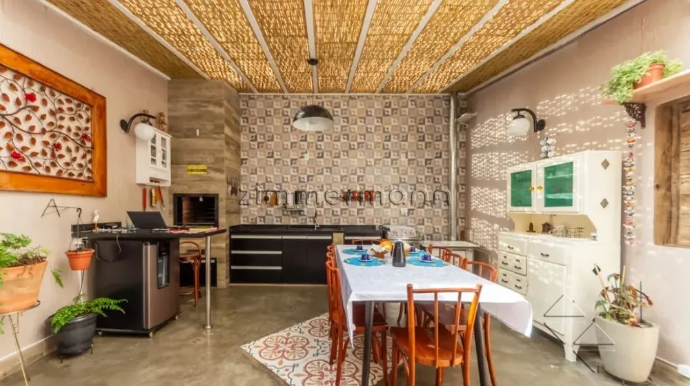 Casa, 3 quartos, 218 m² - Foto 4