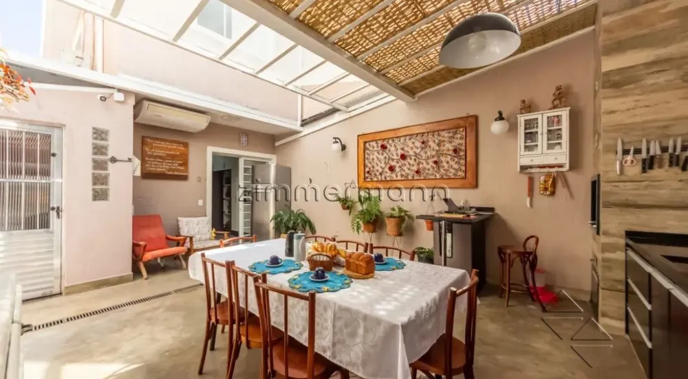 Casa, 3 quartos, 218 m² - Foto 3