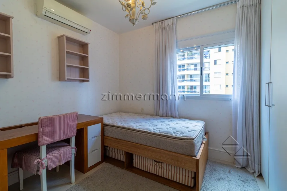 Apartamento, 3 quartos, 170 m² - Foto 2