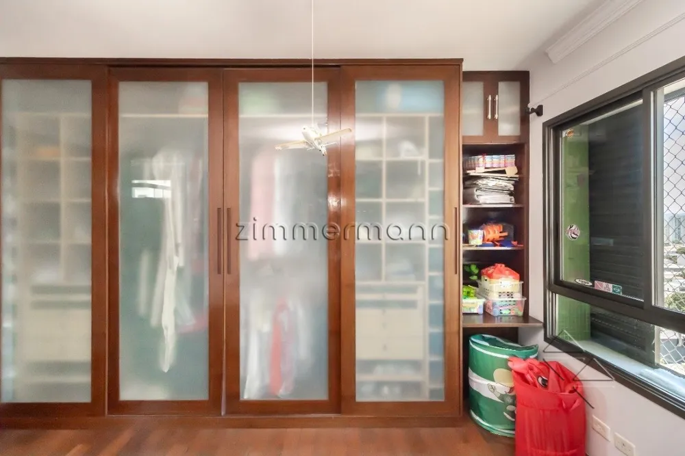 Apartamento, 3 quartos, 180 m² - Foto 1