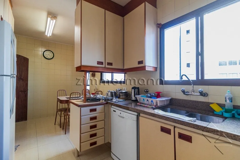 Apartamento, 4 quartos, 214 m² - Foto 10