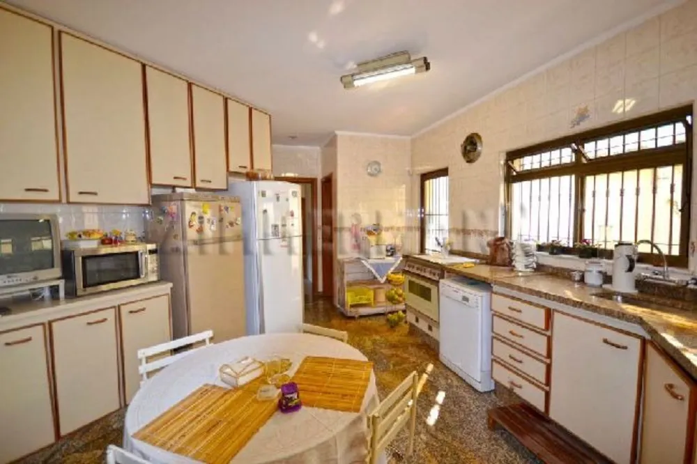 Casa, 6 quartos, 815 m² - Foto 11