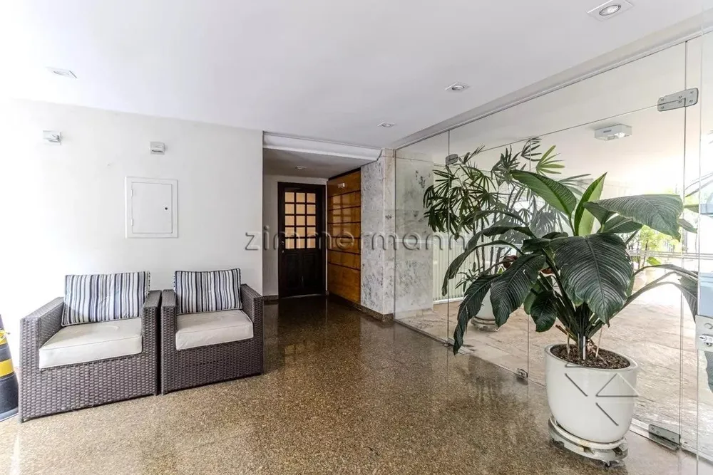 Loteamento e Condomínio, 250 m² - Foto 1