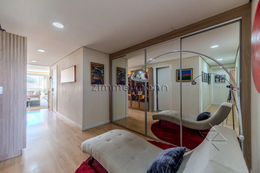 Apartamento, 3 quartos, 220 m² - Foto 3
