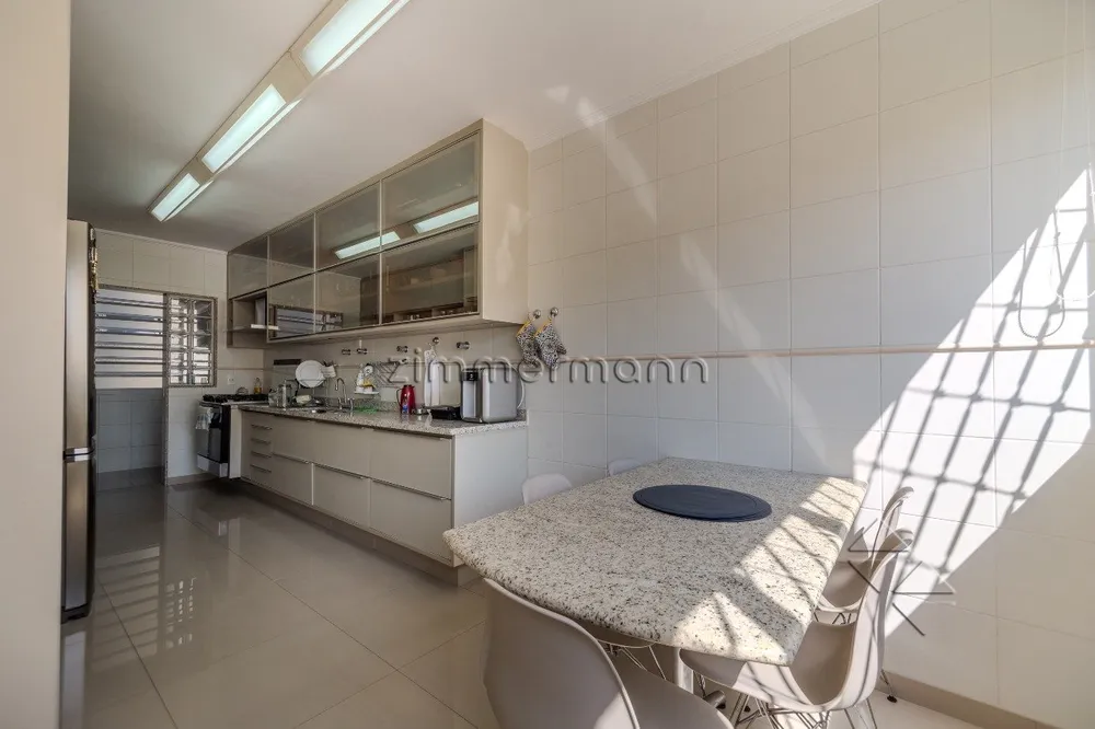 Apartamento, 3 quartos, 220 m² - Foto 7