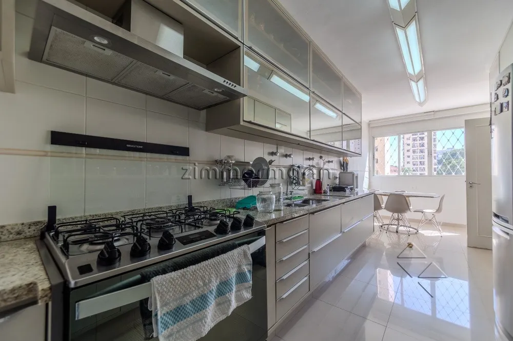 Apartamento, 3 quartos, 220 m² - Foto 8