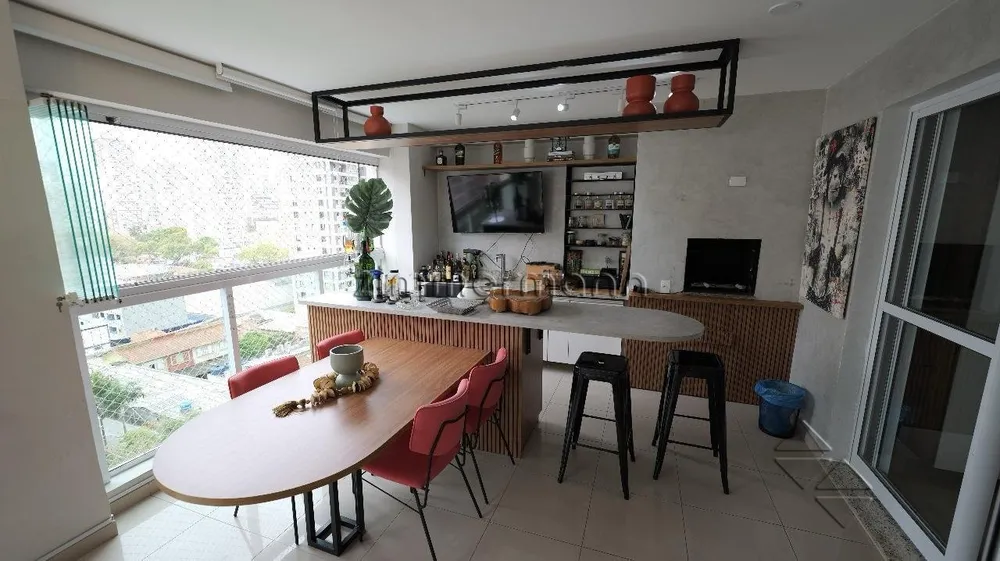 Apartamento, 4 quartos, 210 m² - Foto 1