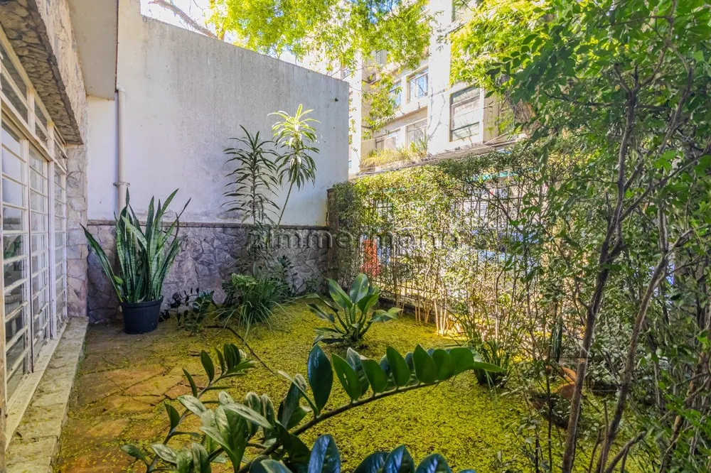 Casa, 5 quartos, 250 m² - Foto 1
