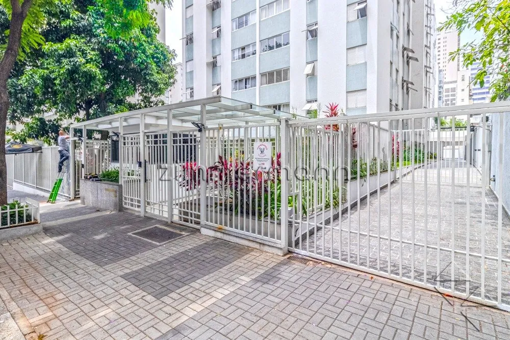Loteamento e Condomínio, 240 m² - Foto 1